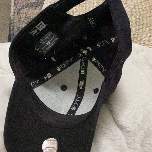 🇺🇸NWT “ Yankees “Baseball Cap Hat Adjustable Strap One Size Fits All 🇺🇸 - Picture 4 of 7